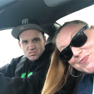 Meet your Posher, Leslie